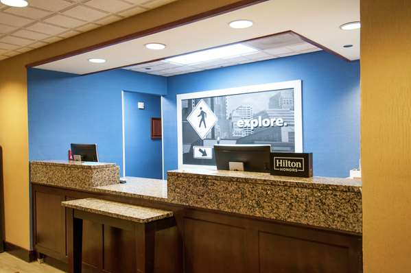  - Hampton Inn Metairie - I-10, Exit 228