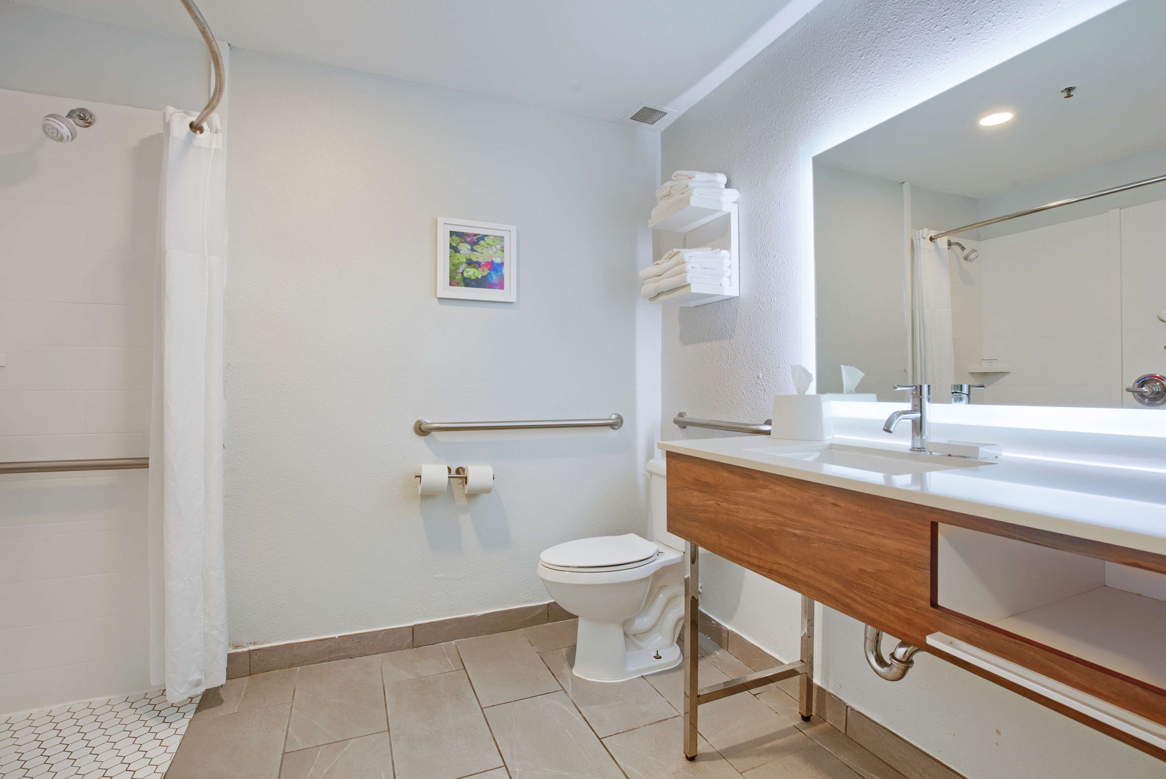 Hampton Inn by Hilton Slidell - Tap to explore photos