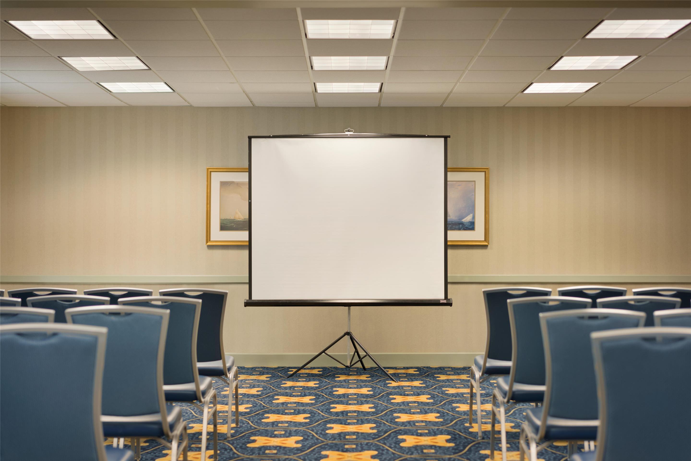 Meeting Room | Hampton Inn & Suites Newport/Middletown