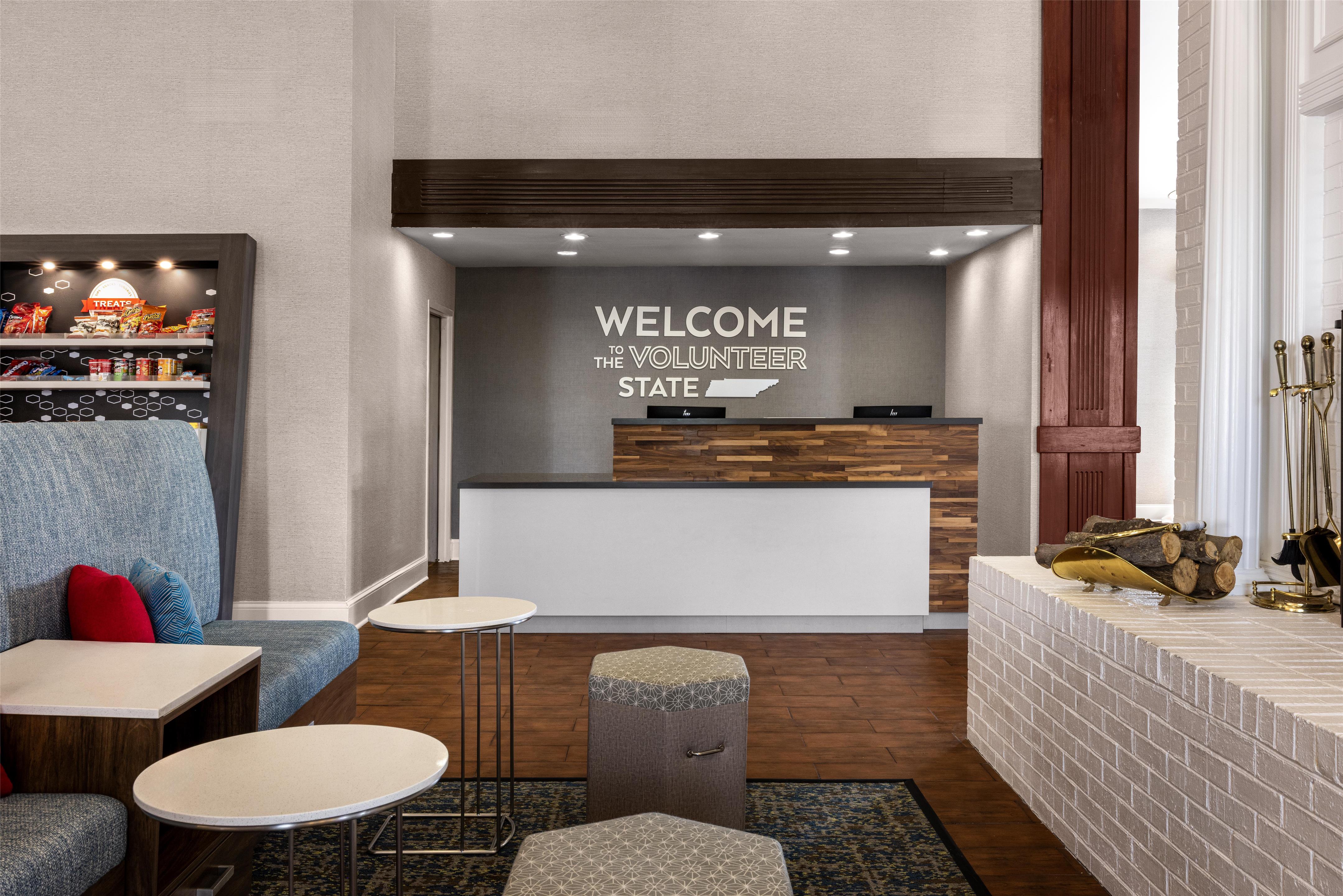 Reception | Hampton Inn Morristown