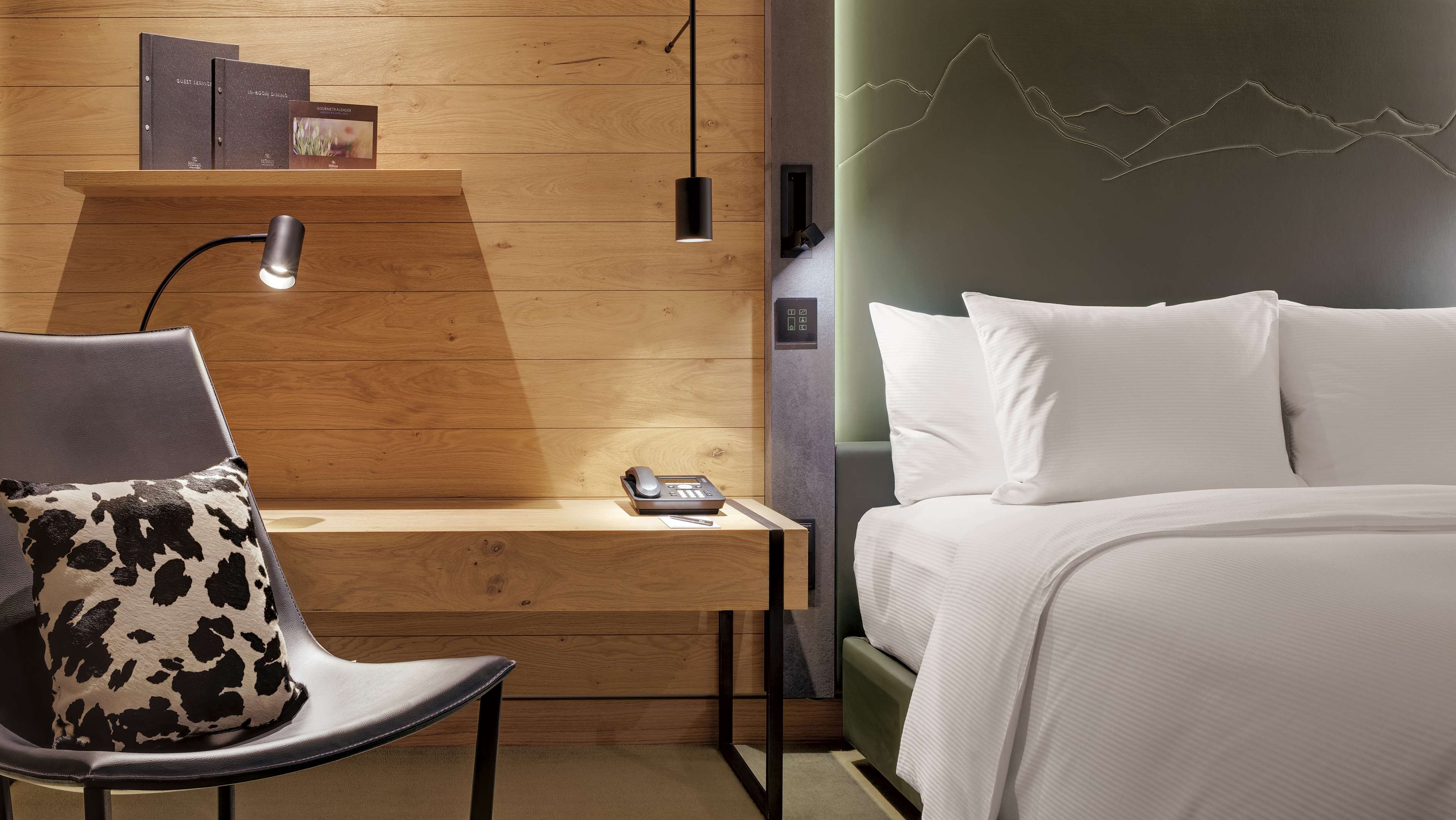 Hilton Munich Airport Room Type - TWIN DELUXE ROOM