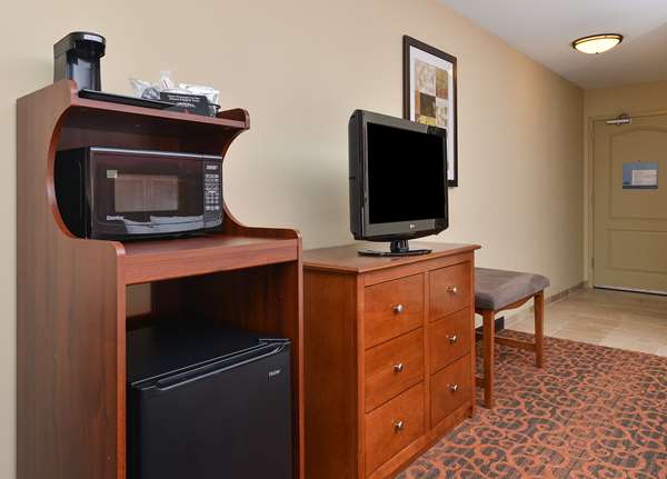 - Hampton Inn Muscatine