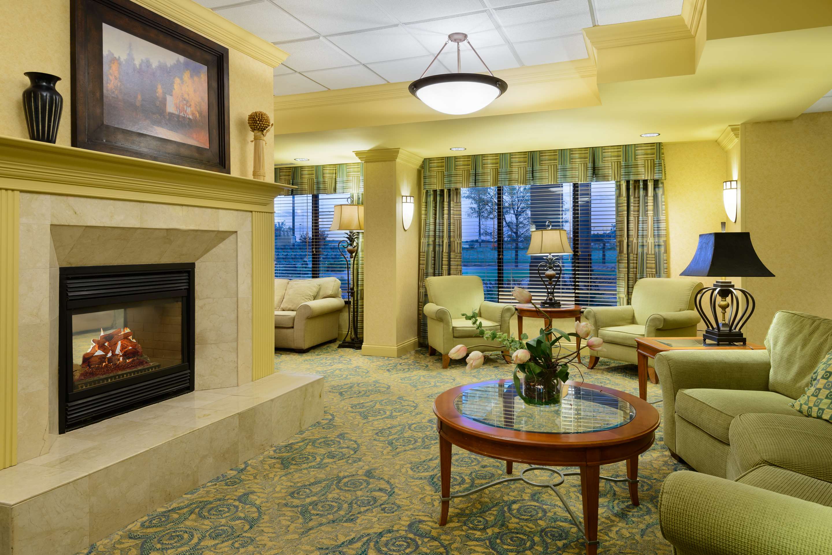 Reception | Hampton Inn Mt. Vernon
