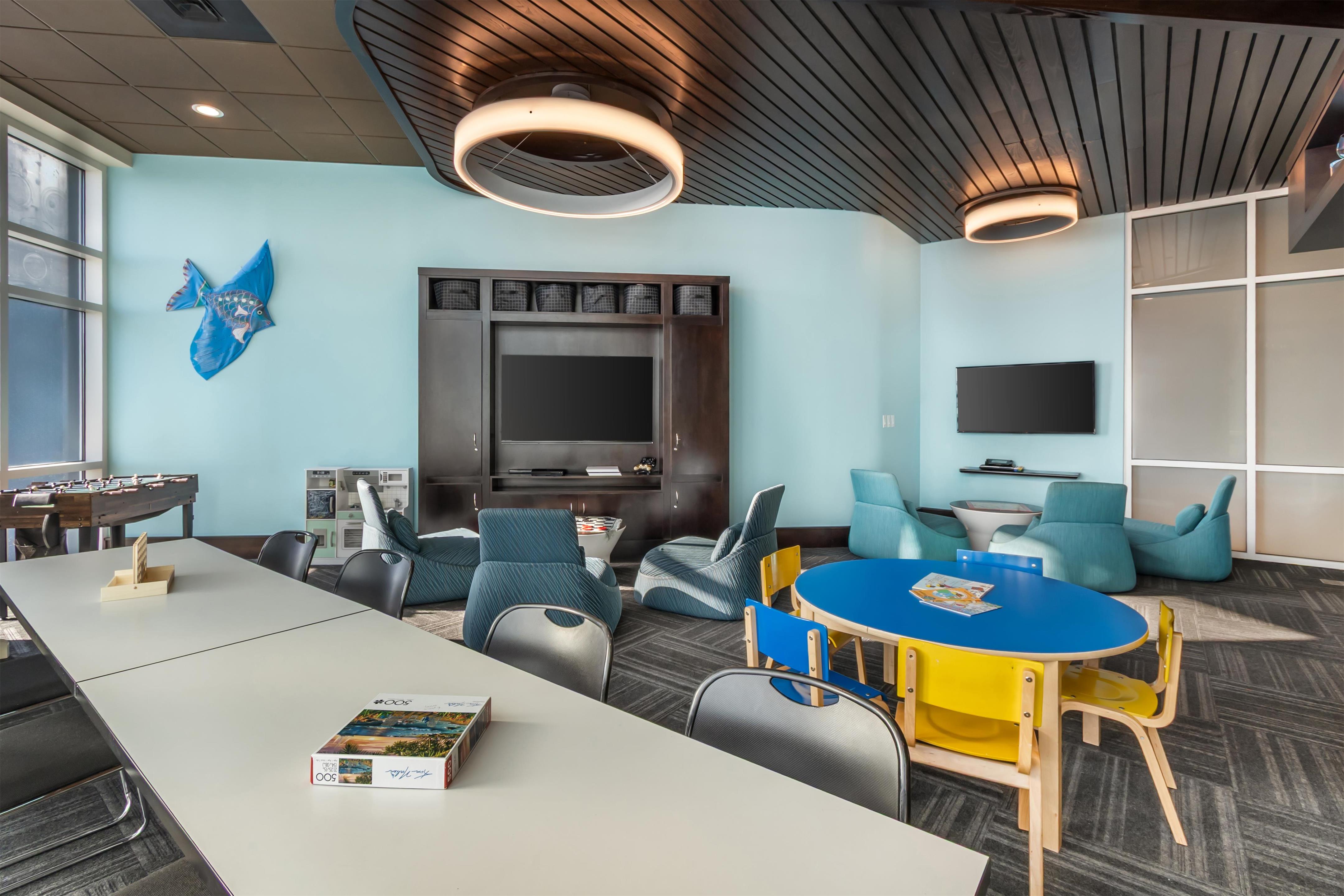 Meeting Room | Hilton Grand Vacations Club Ocean 22 Myrtle Beach.