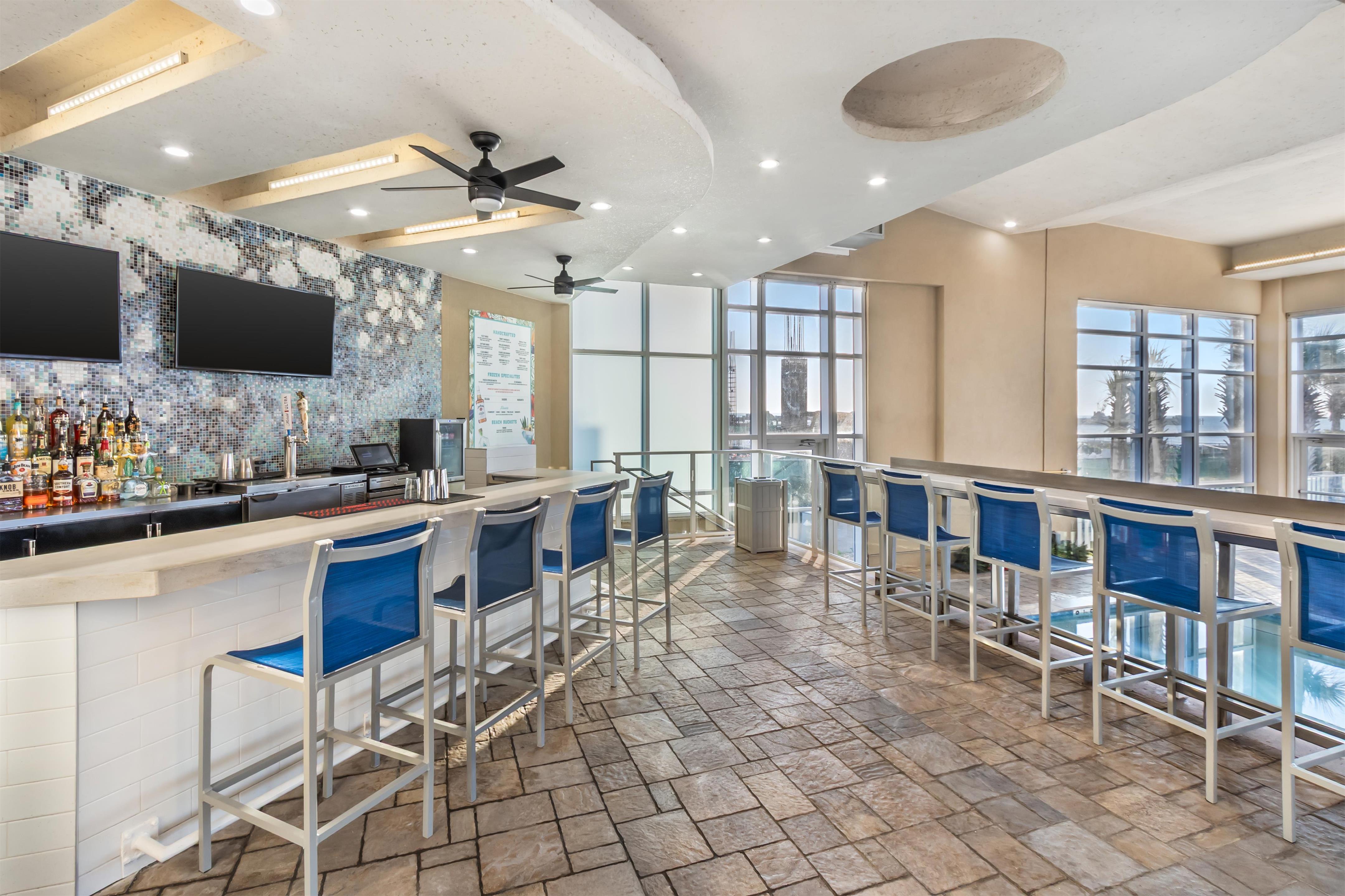 BarLounge | Hilton Grand Vacations Club Ocean 22 Myrtle Beach.