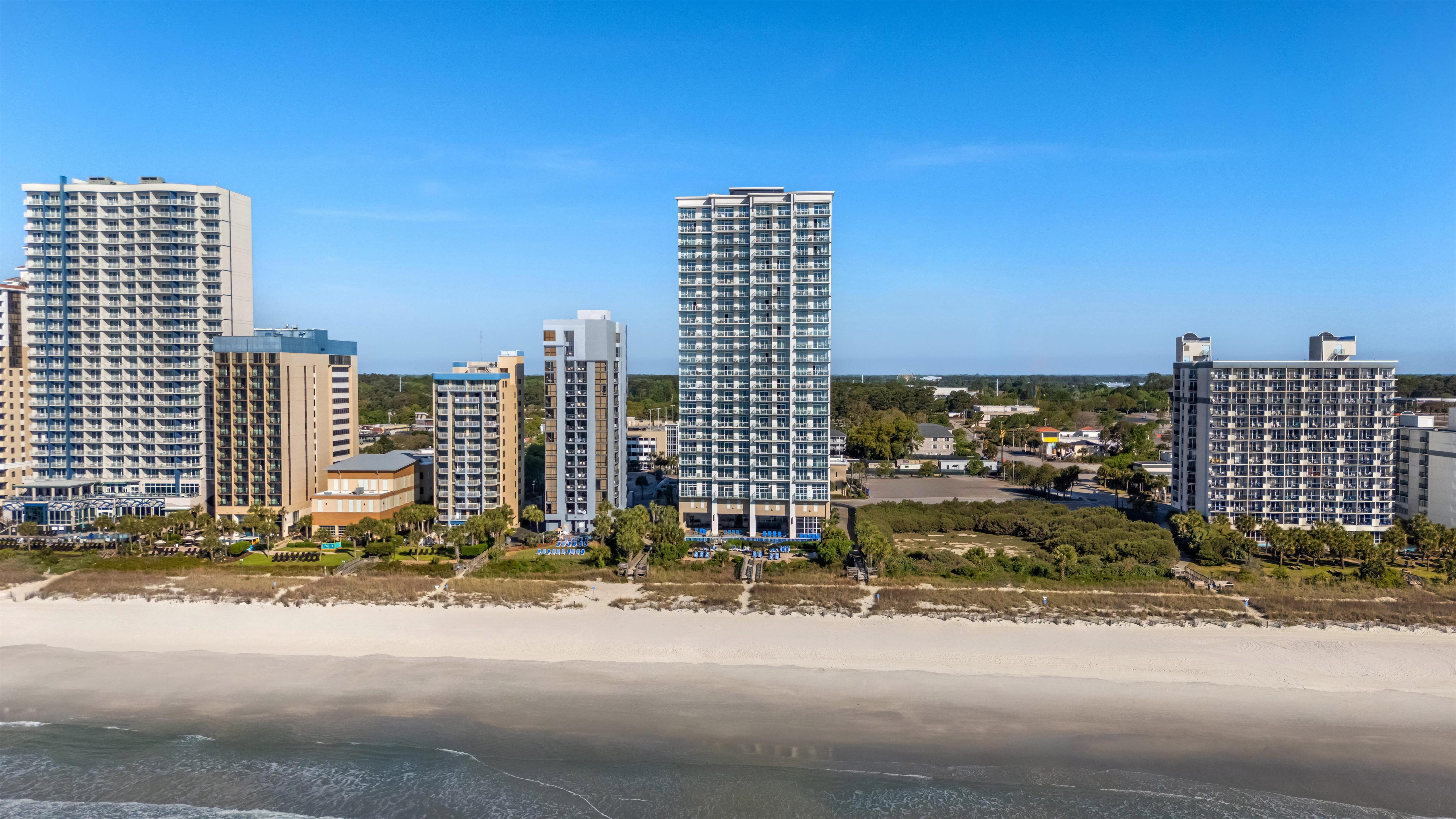 Exterior | Hilton Grand Vacations Club Ocean 22 Myrtle Beach.