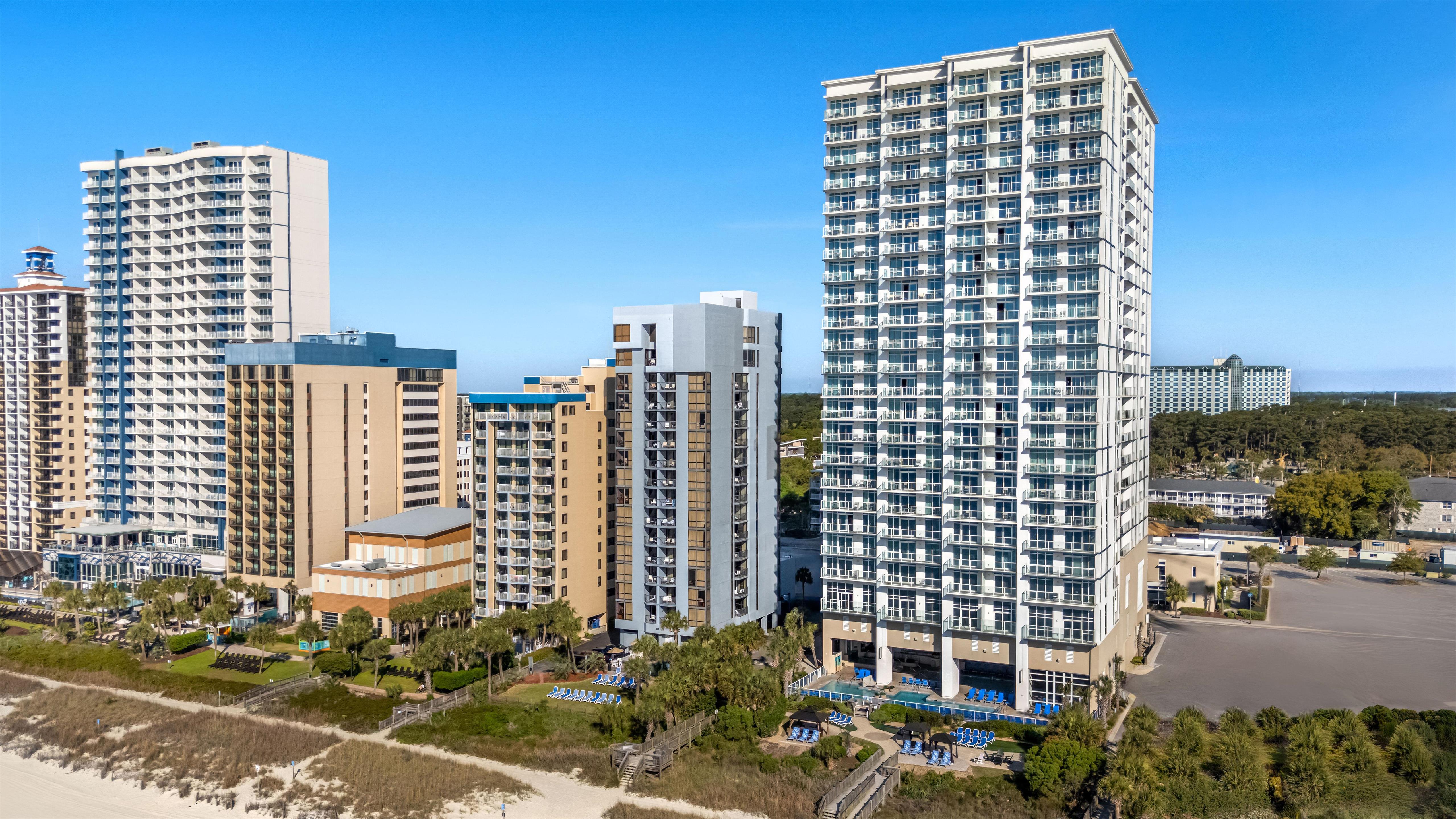 Exterior | Hilton Grand Vacations Club Ocean 22 Myrtle Beach.