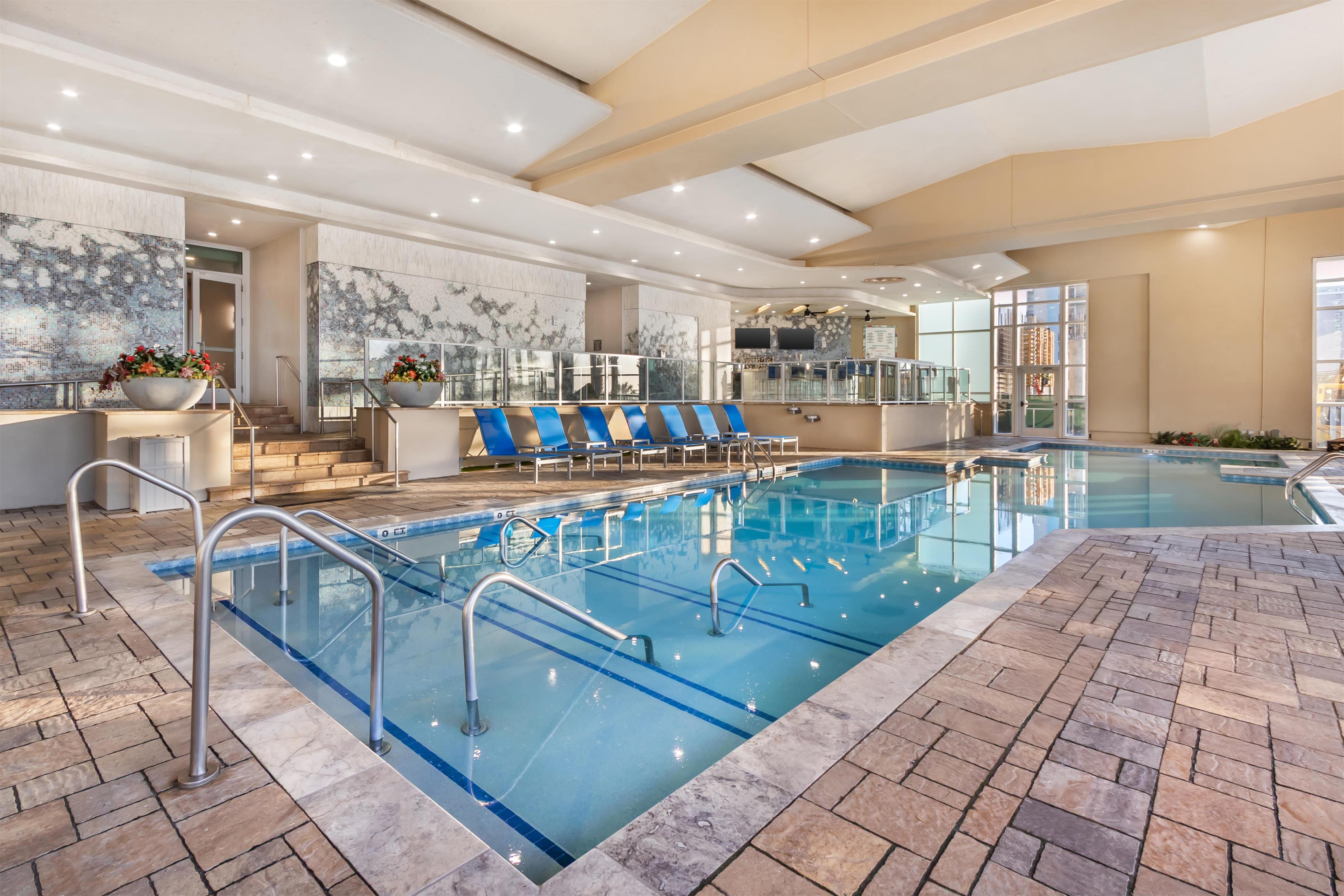Pool | Hilton Grand Vacations Club Ocean 22 Myrtle Beach.