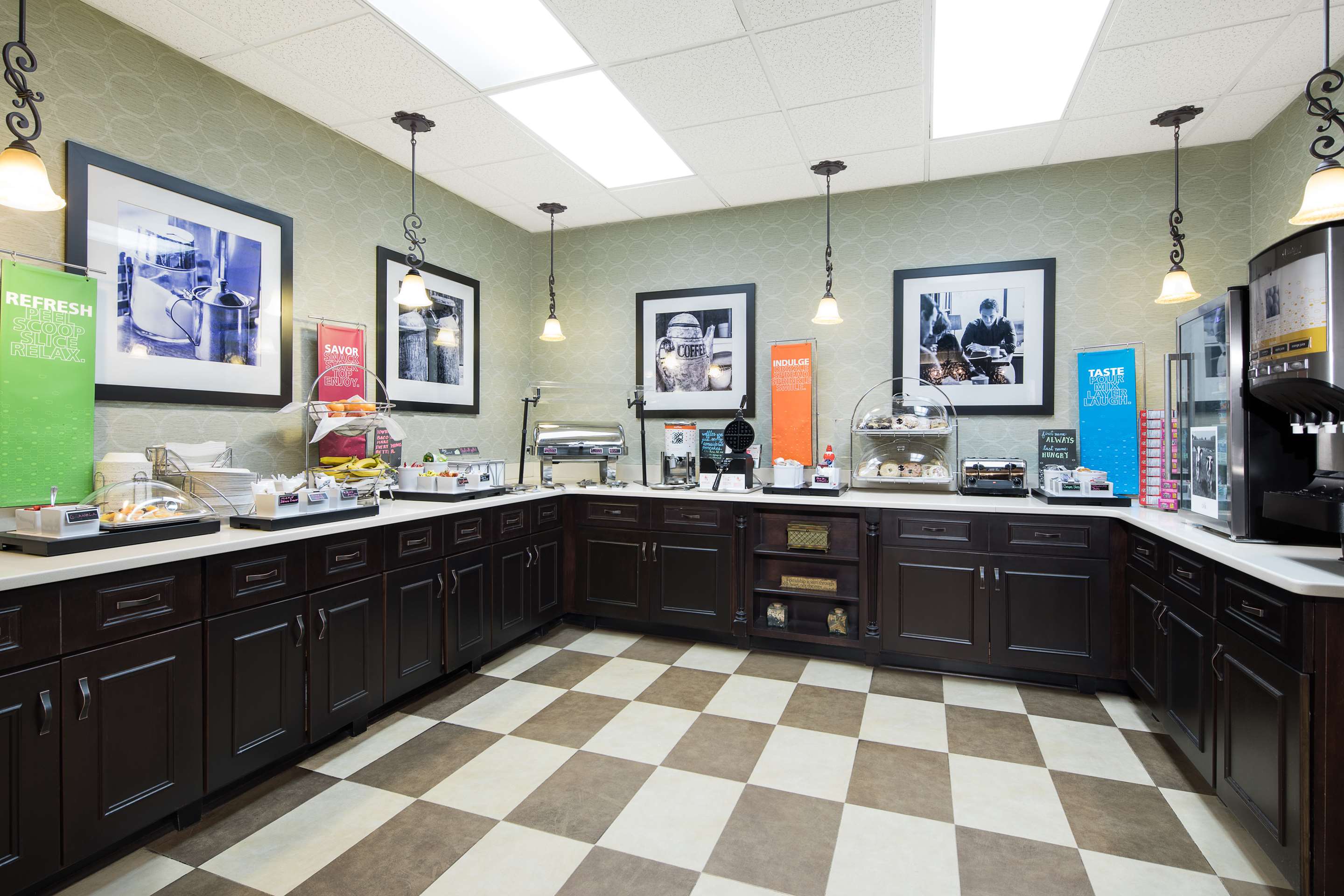 Breakfast Area | Hampton Inn Myrtle Beach-West