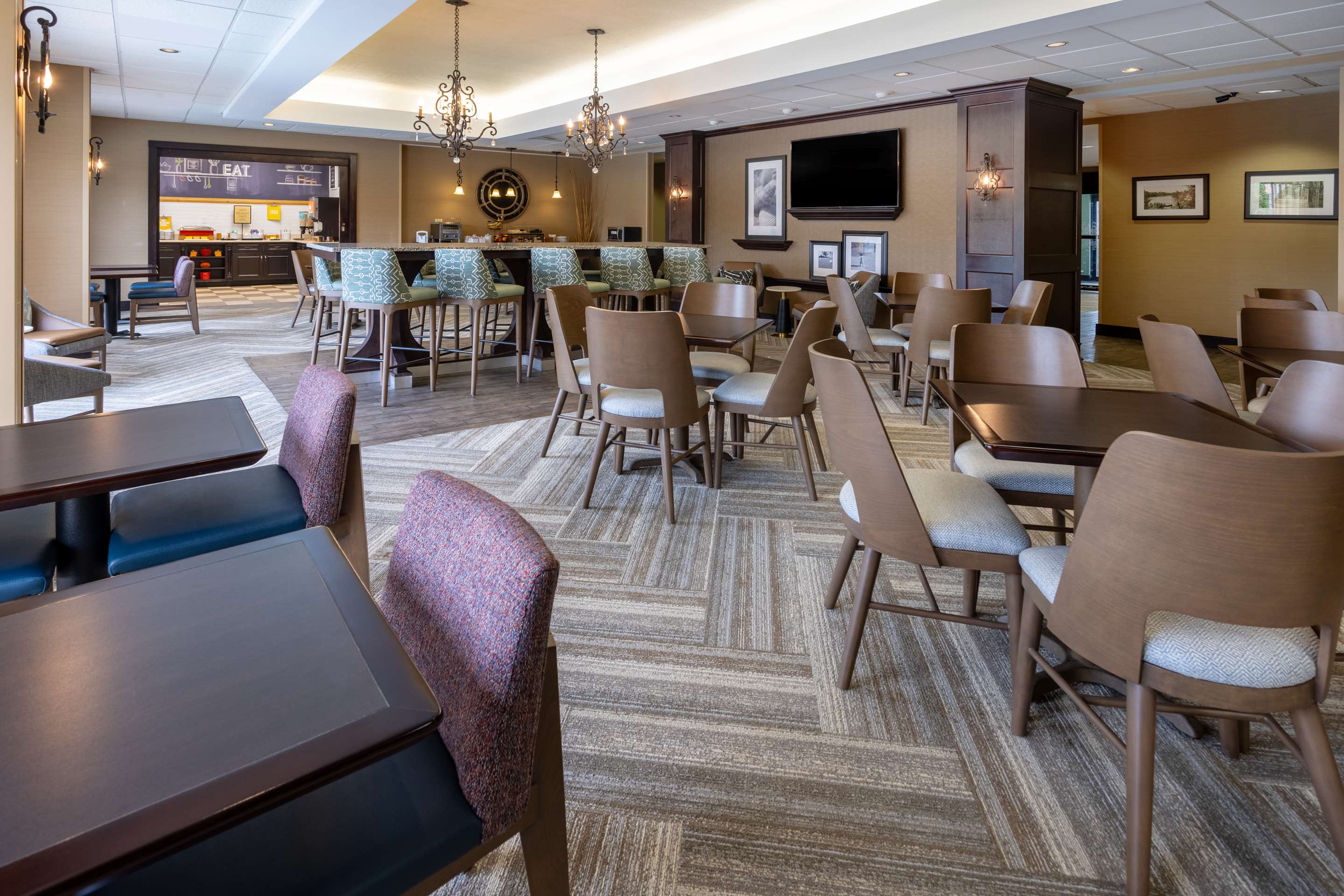 Breakfast Area | Hampton Inn Myrtle Beach-West