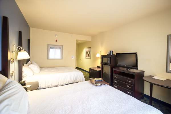  - Hampton Inn & Suites Natchez