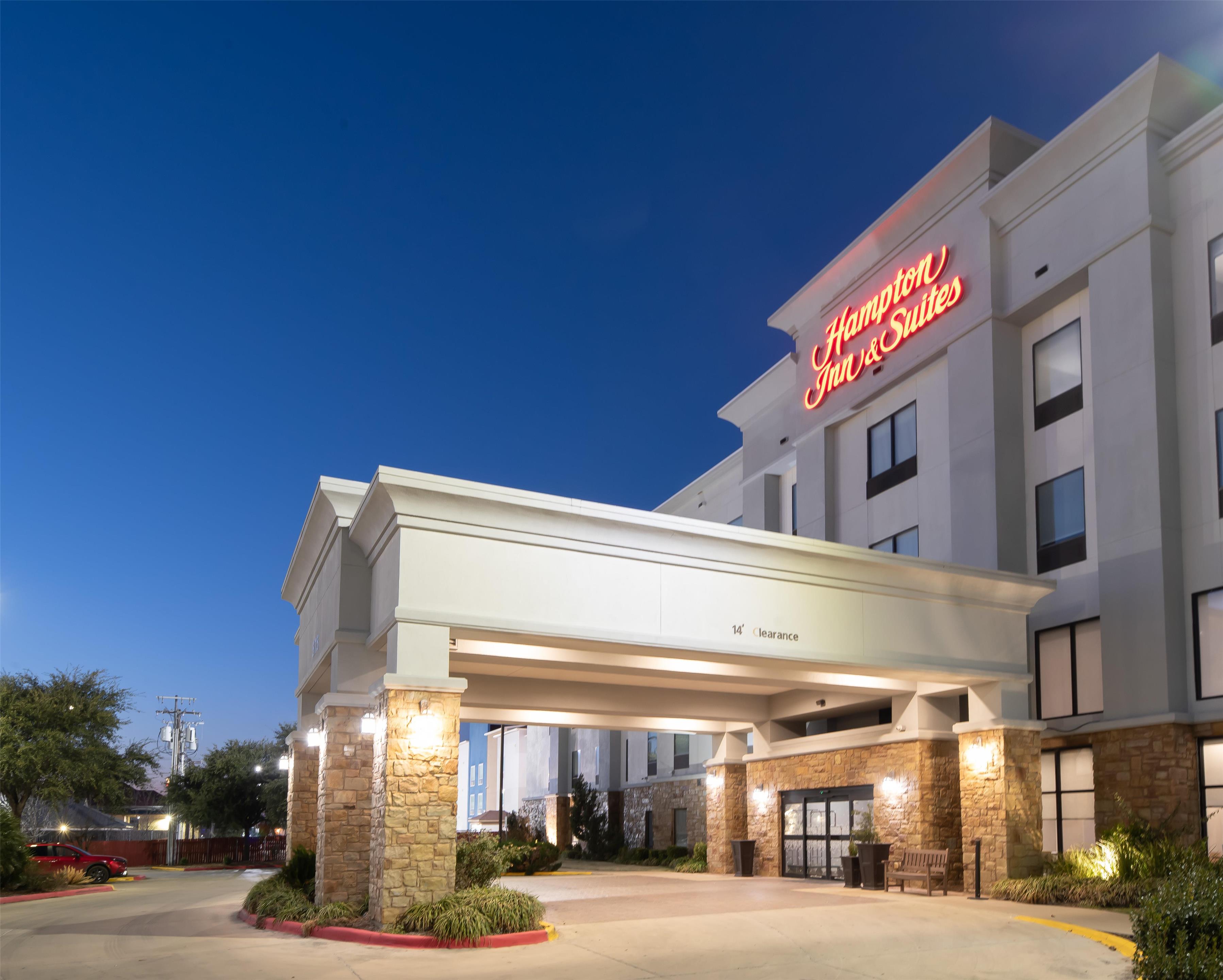 Exterior | Hampton Inn & Suites New Braunfels