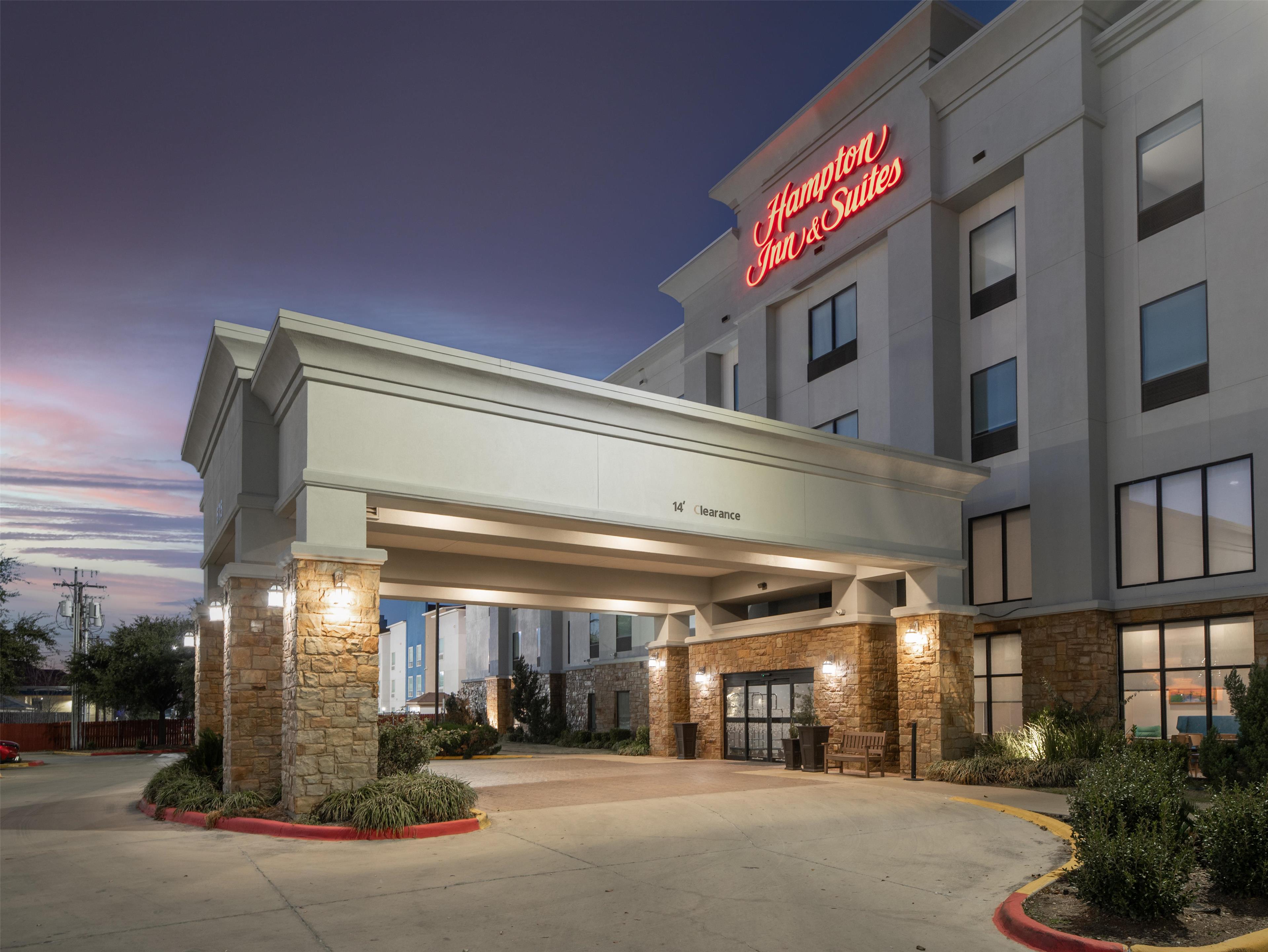 Exterior | Hampton Inn & Suites New Braunfels