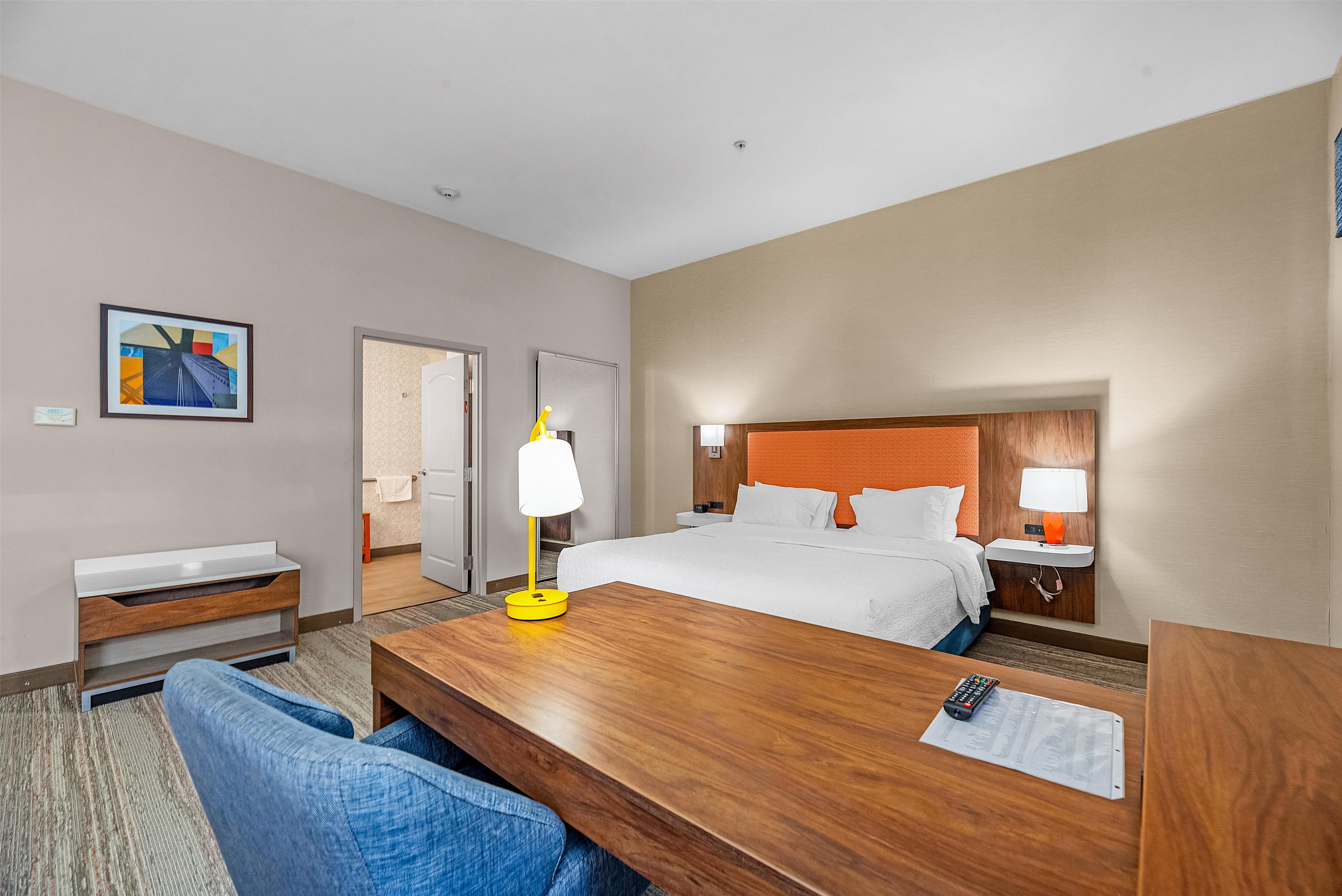 Guest room