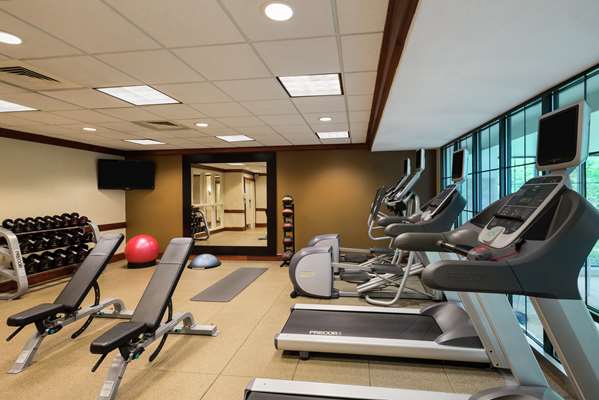 Fitness/ Exercise Room - Homewood Suites by Hilton Newark - I-95, Exit 1B