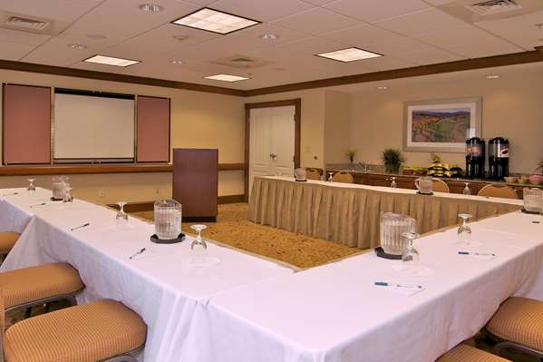 - Homewood Suites by Hilton Newark - I-95, Exit 1B