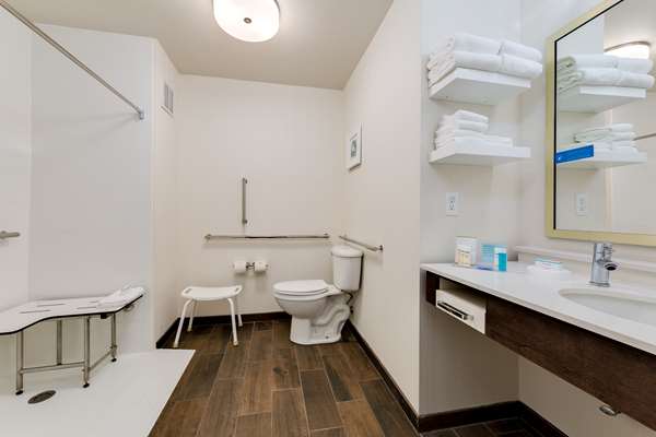  - Hampton Inn Niceville