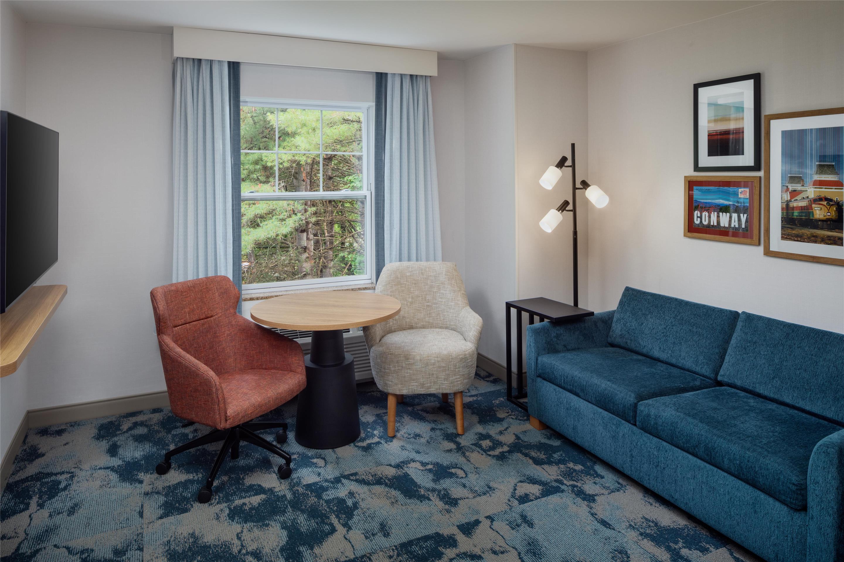 Guest room