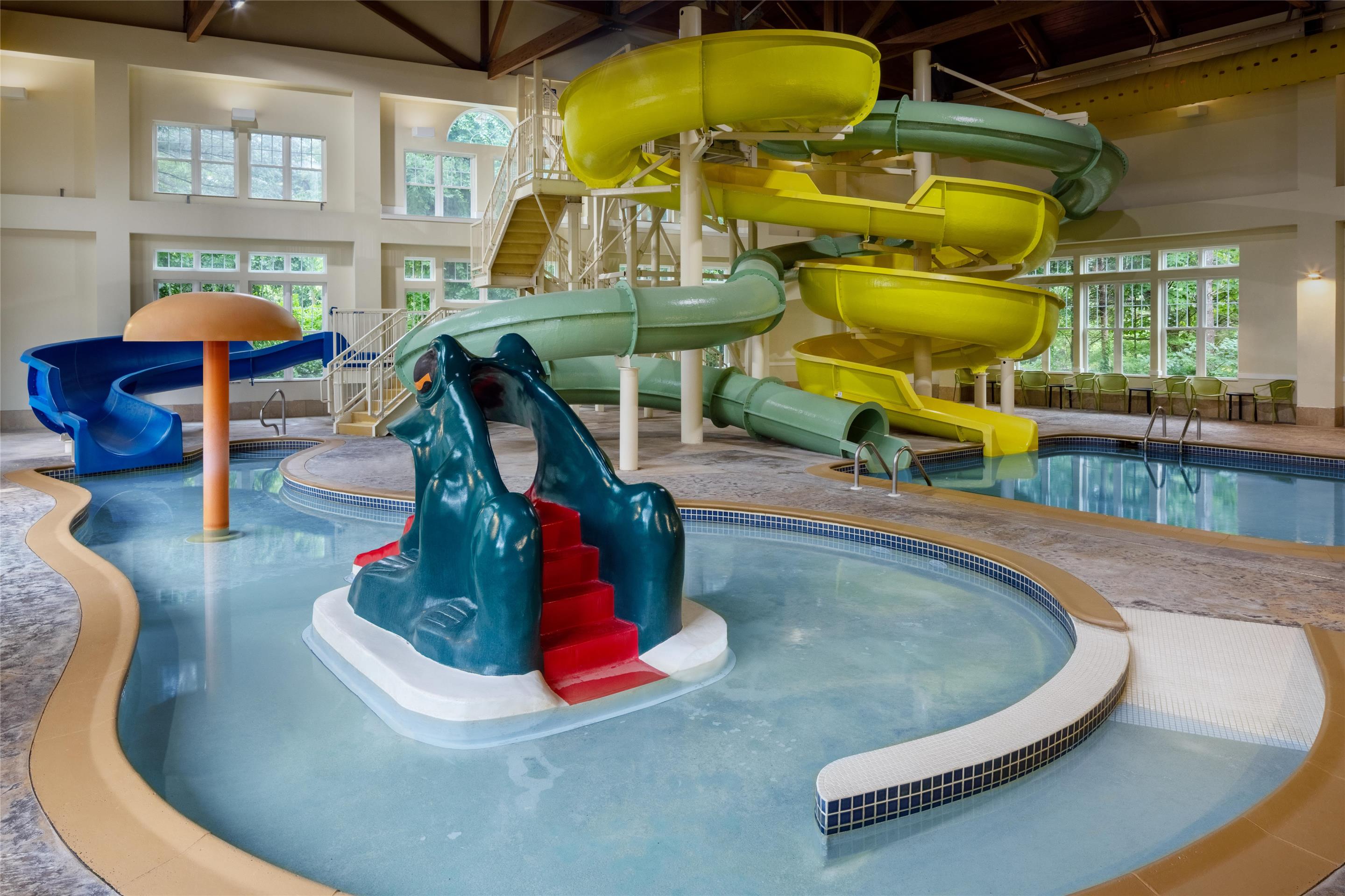 Pool | Hampton Inn & Suites North Conway