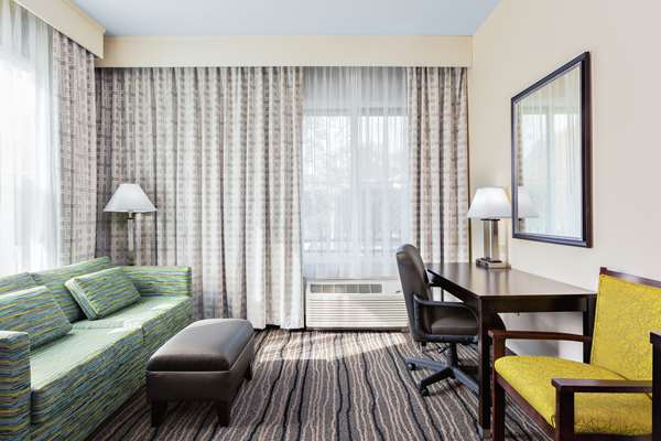  - Hampton Inn & Suites Mountain View