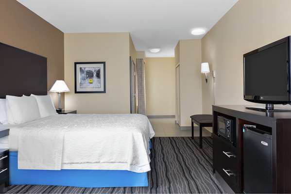  - Hampton Inn & Suites Mountain View