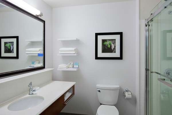  - Hampton Inn & Suites Mountain View