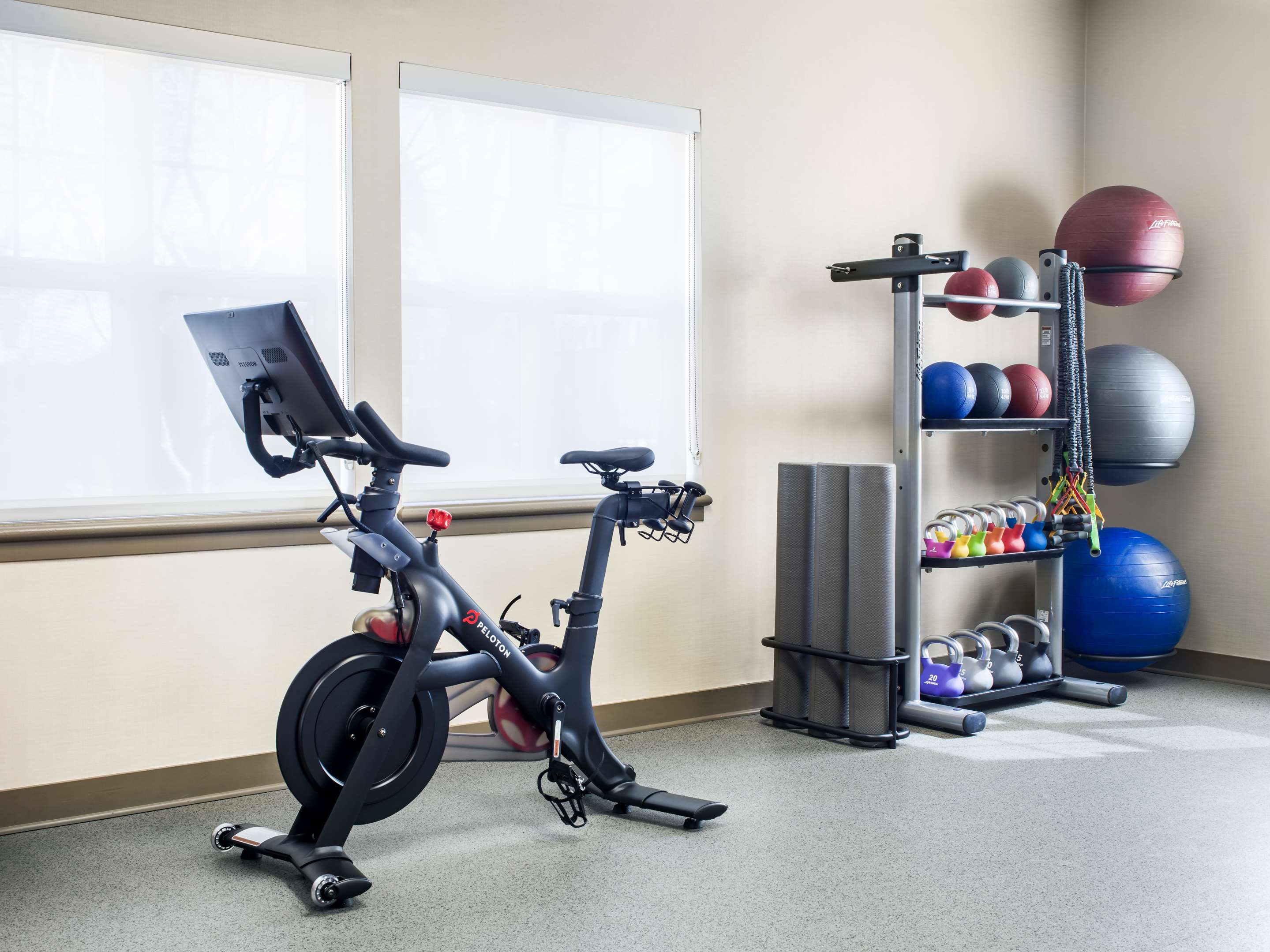 Health club fitness center gym | Homewood Suites by Hilton Newark-Fremont