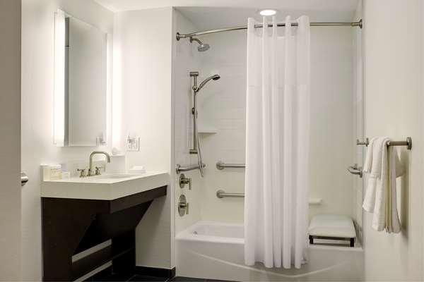  - Hampton Inn Downtown Brooklyn