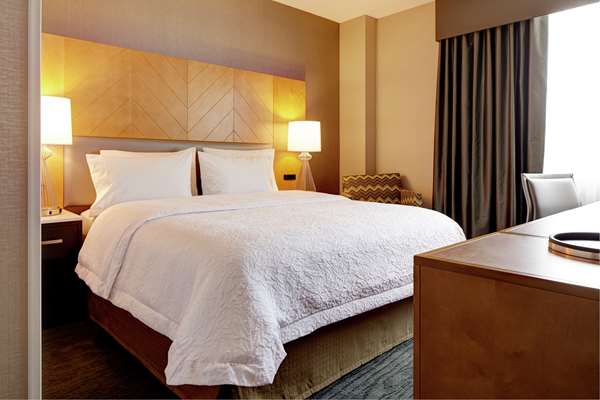  - Hampton Inn Downtown Brooklyn