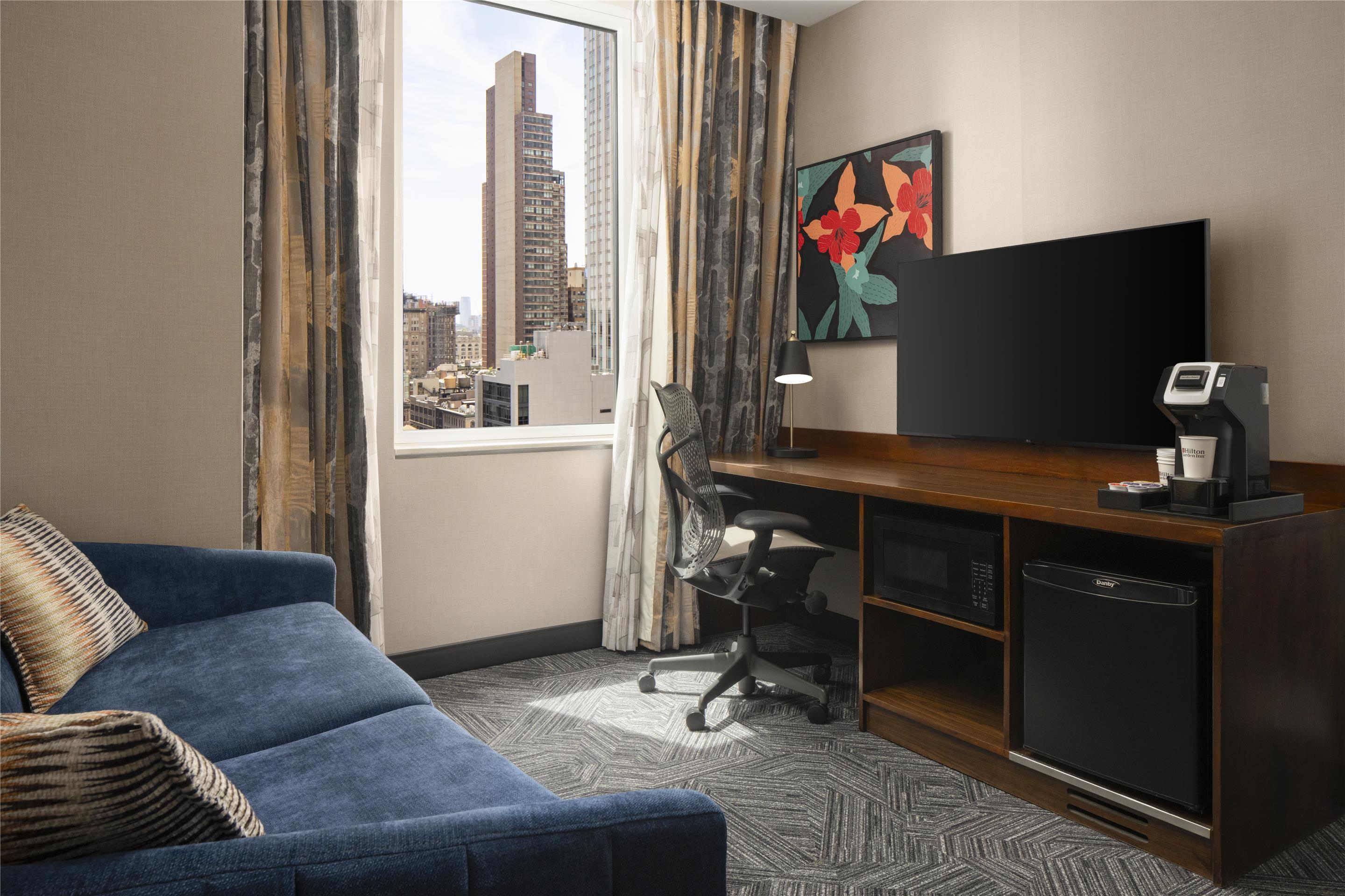 Guest room
