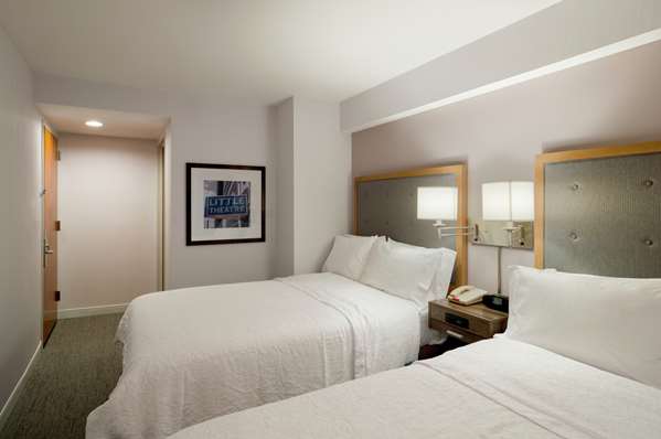  - Hampton Inn Madison Square New York