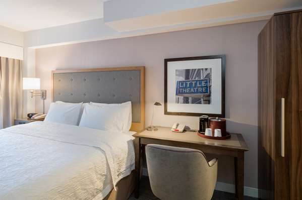  - Hampton Inn Madison Square New York