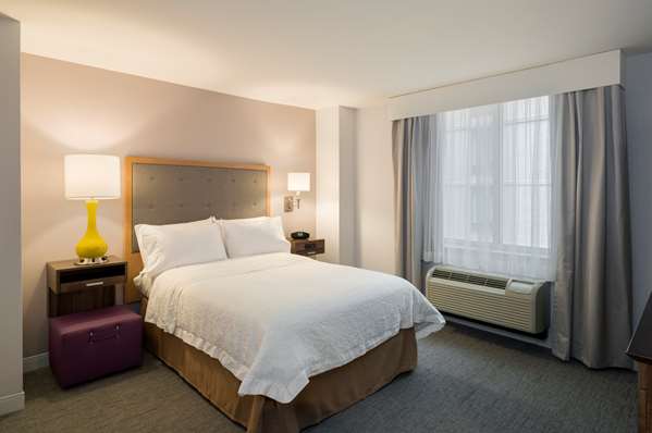  - Hampton Inn New York