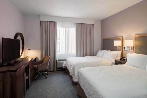  - Hampton Inn New York