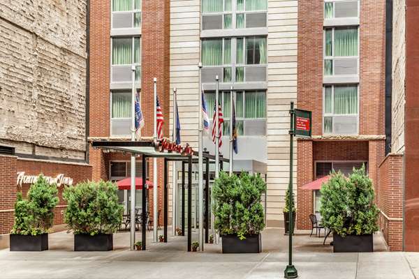 Exterior view - Hampton Inn United Nations New York