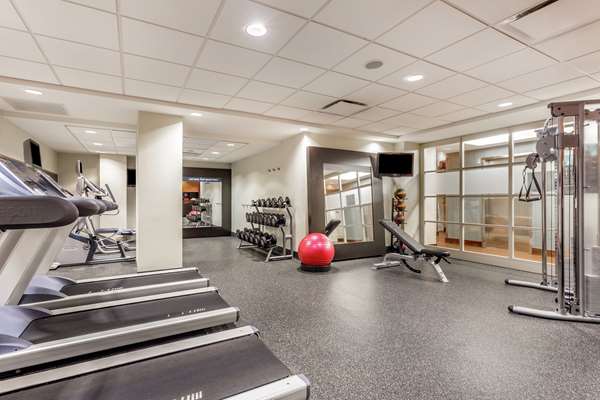 Fitness/ Exercise Room - Hampton Inn United Nations New York