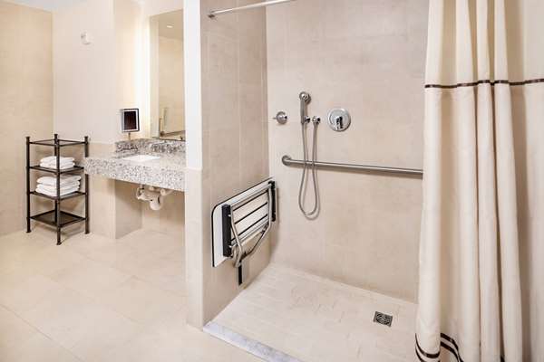  - West 57th Street Hotel by Hilton Club New York