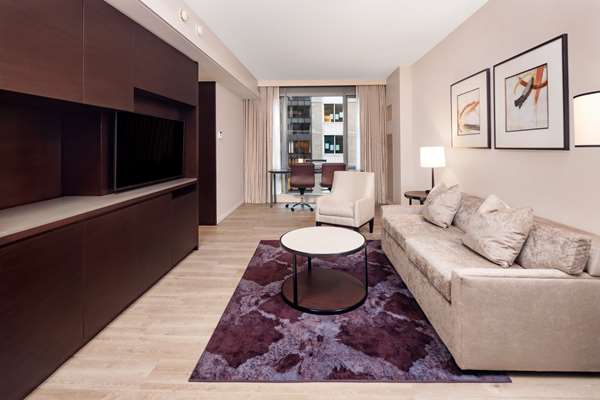  - West 57th Street Hotel by Hilton Club New York