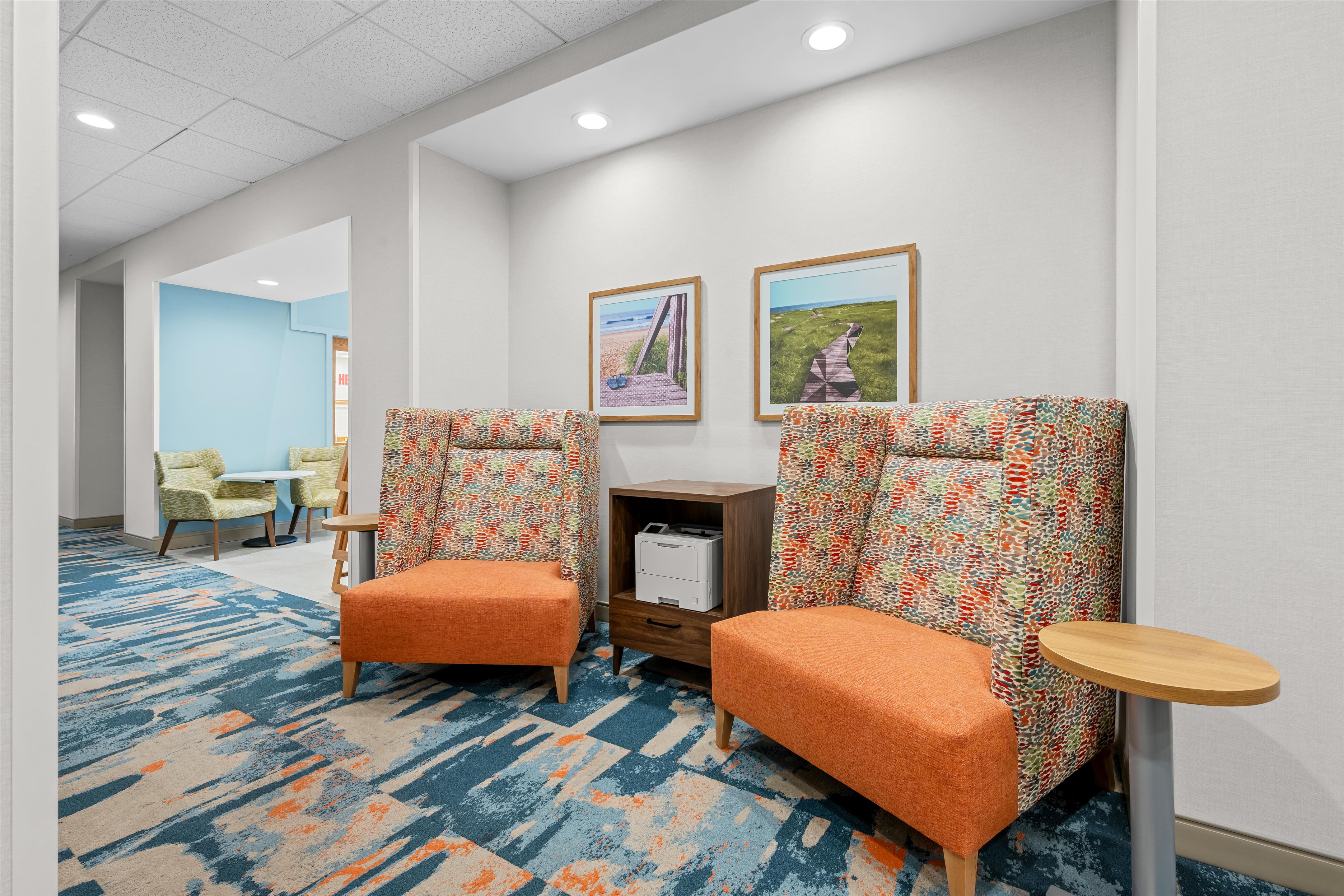 Lobby | Hampton Inn & Suites Swansboro Near Camp Lejeune