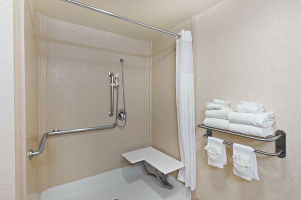  - Hampton Inn & Suites Alameda