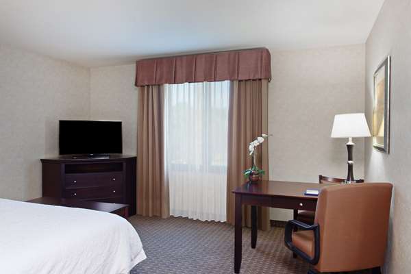  - Hampton Inn & Suites Alameda
