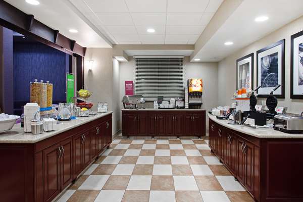 Amenities - Hampton Inn & Suites Alameda