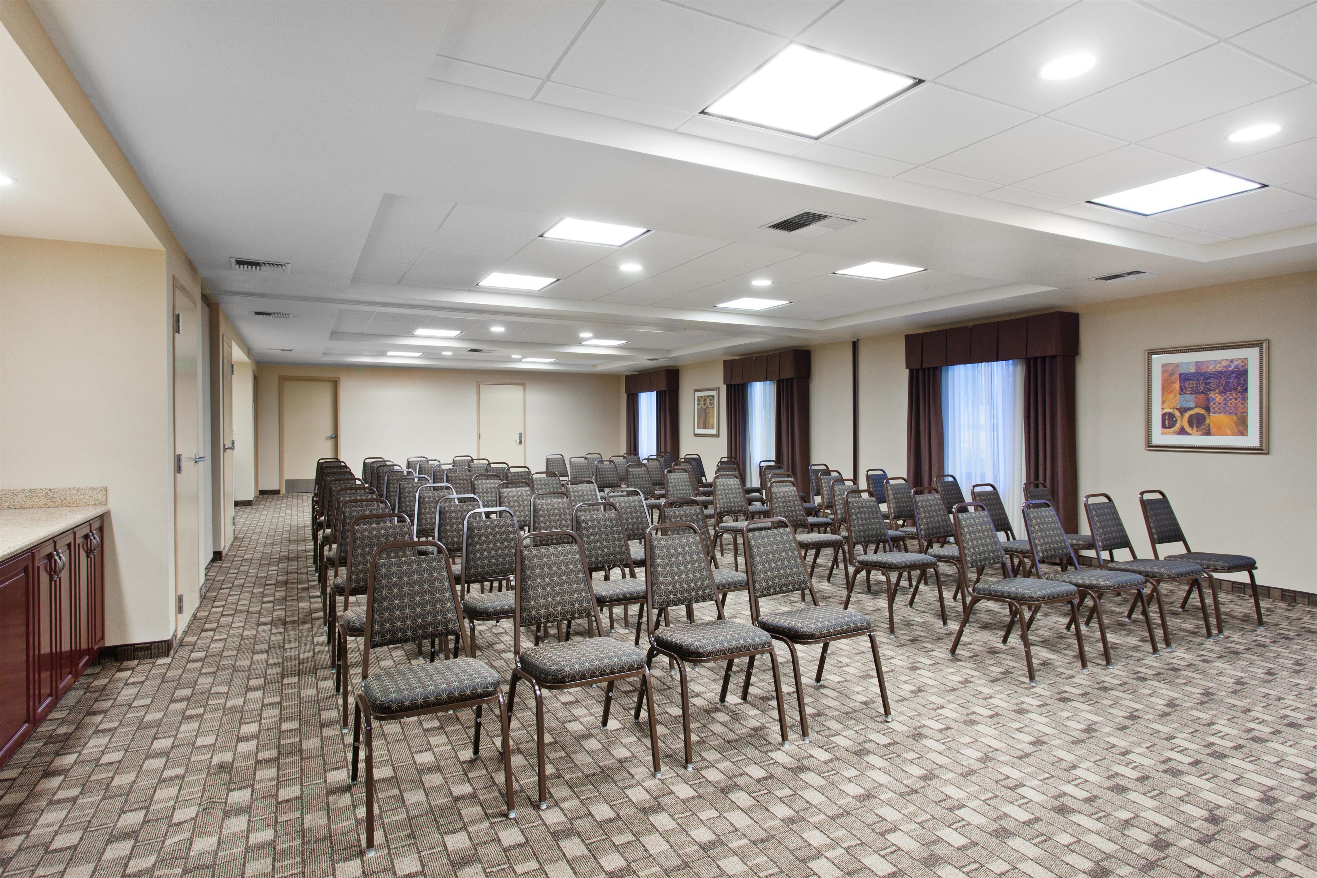 Meeting Room | Hampton Inn & Suites Oakland Airport-Alameda