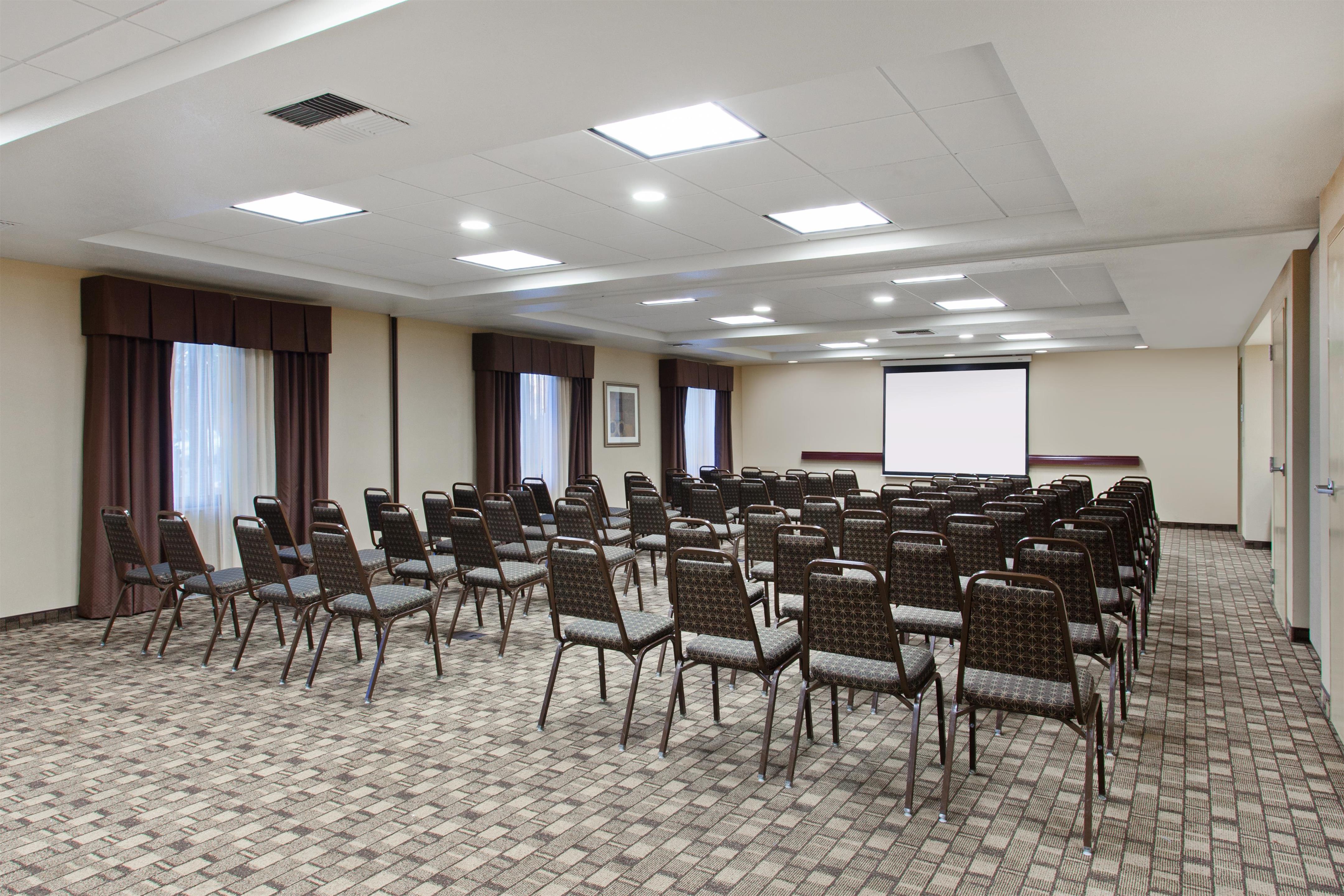 Meeting Room | Hampton Inn & Suites Oakland Airport-Alameda