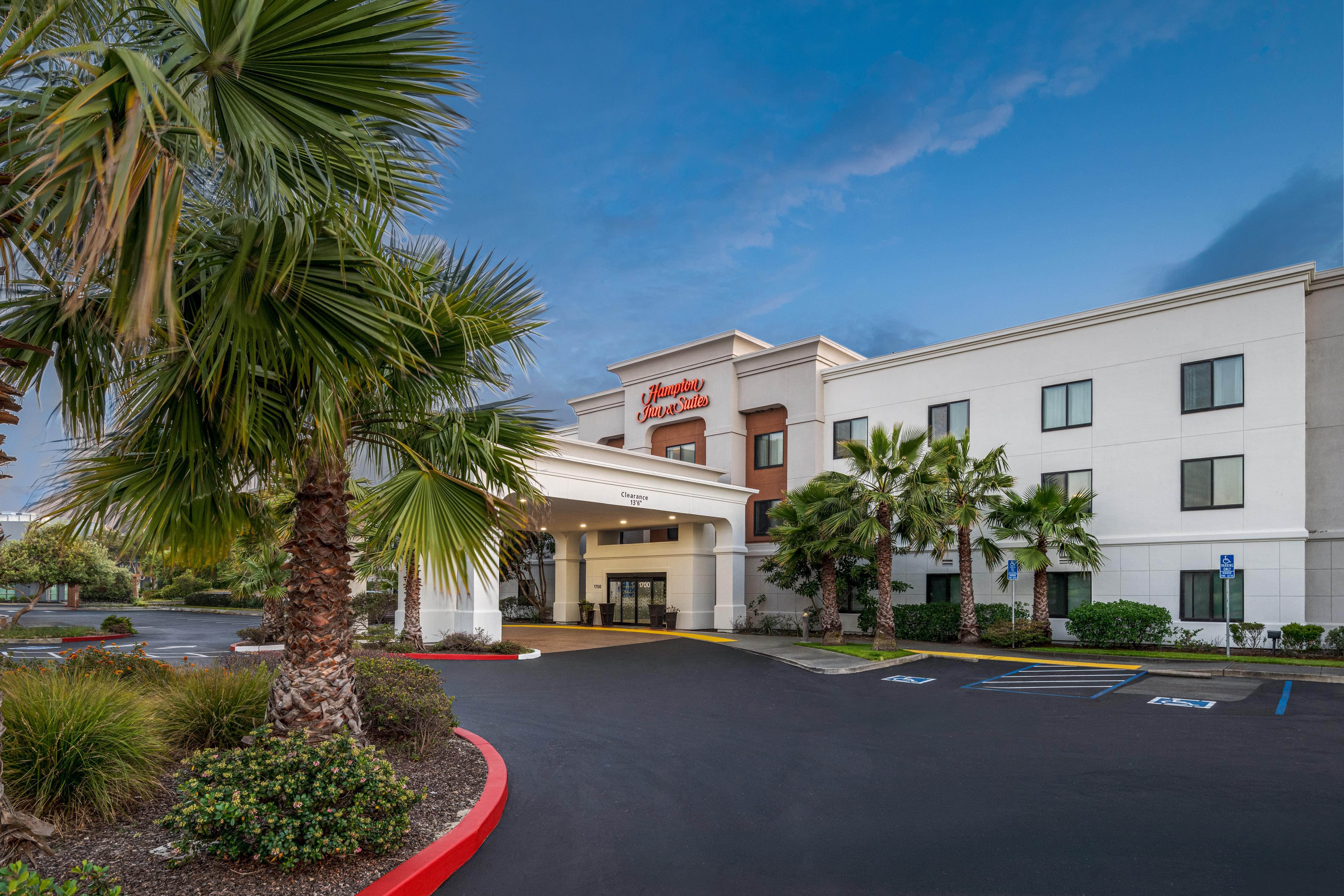 Hampton Inn & Suites Oakland Airport-Alameda