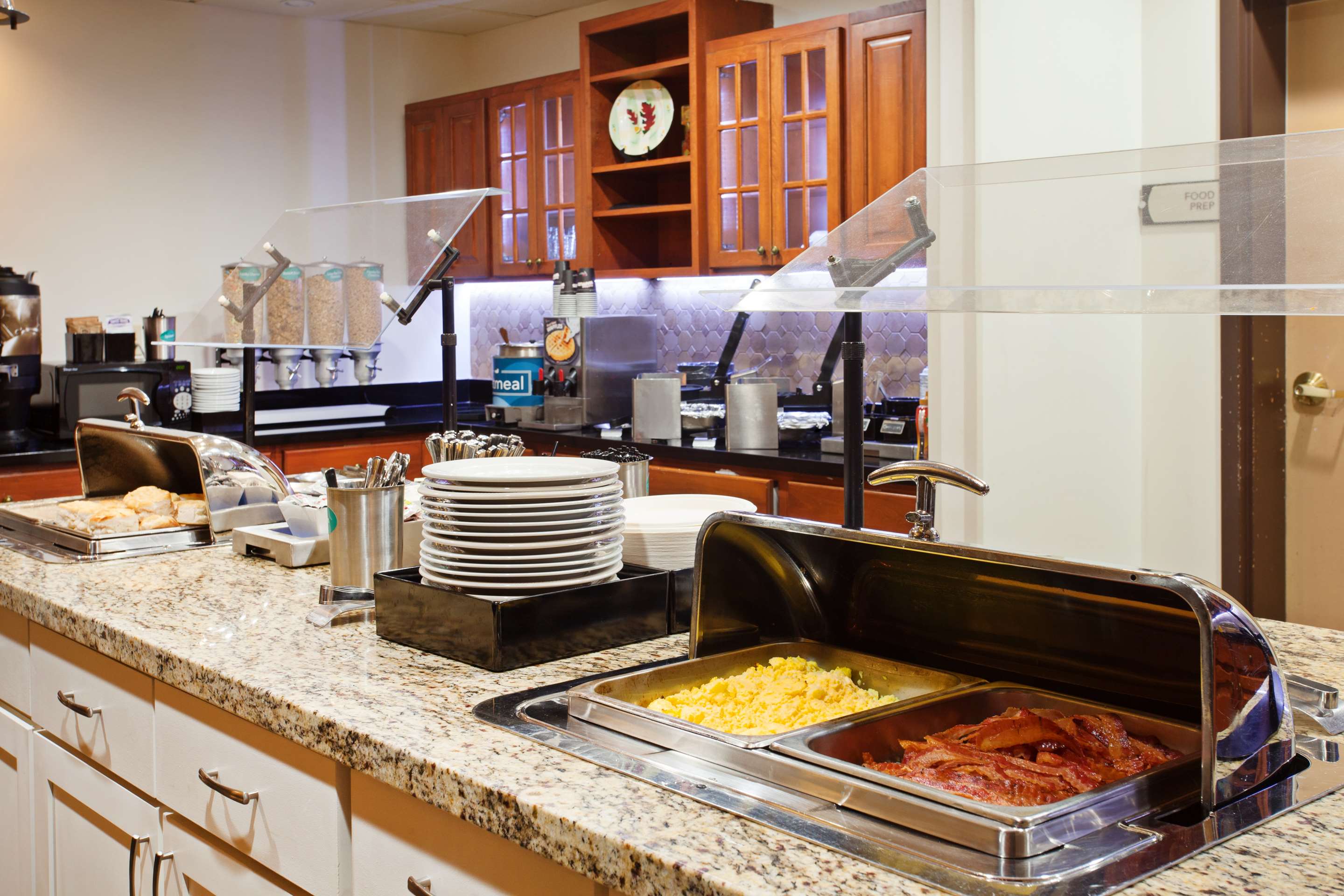 Breakfast Area | Homewood Suites by Hilton Fairfield-Napa Valley Area