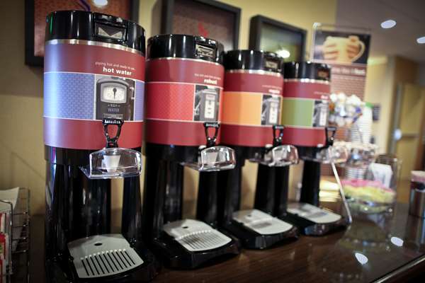 Restaurant - Hampton Inn Union City