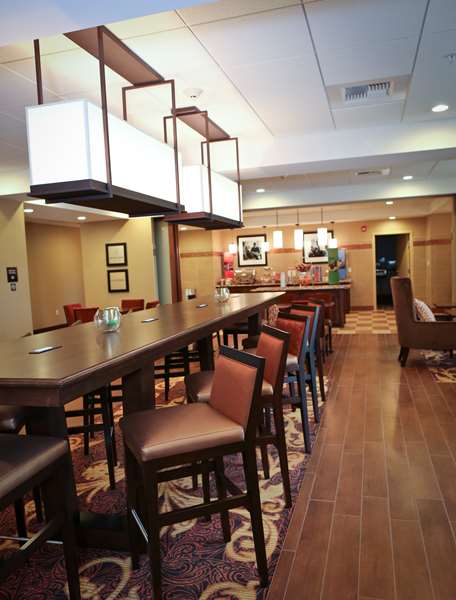 - Hampton Inn Union City