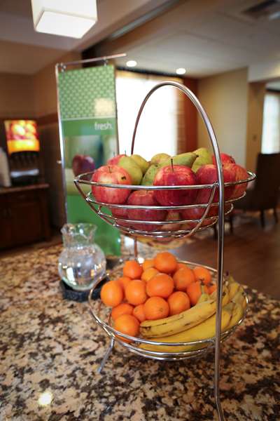 Restaurant - Hampton Inn Union City