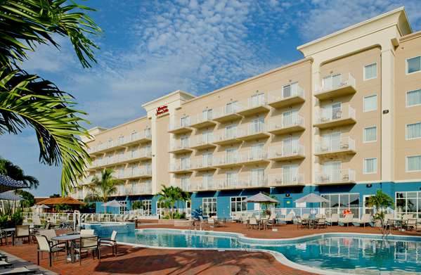 Pool - Hampton Inn & Suites Ocean City